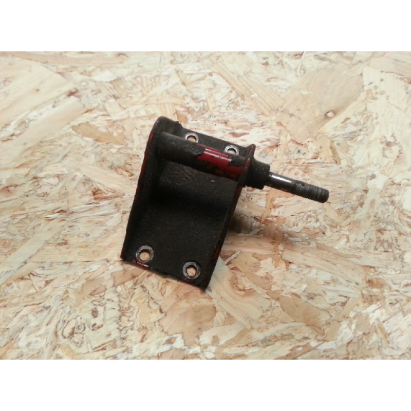 WOV031U schokdemper steun R.V gebr 21A471